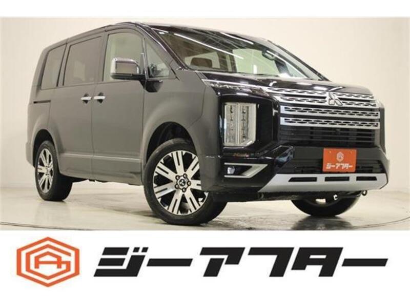 MITSUBISHI DELICA D5