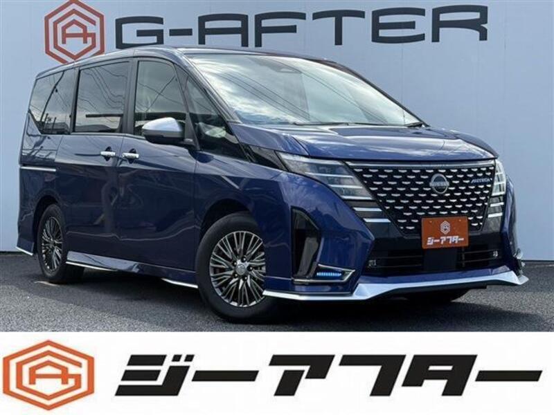 NISSAN SERENA