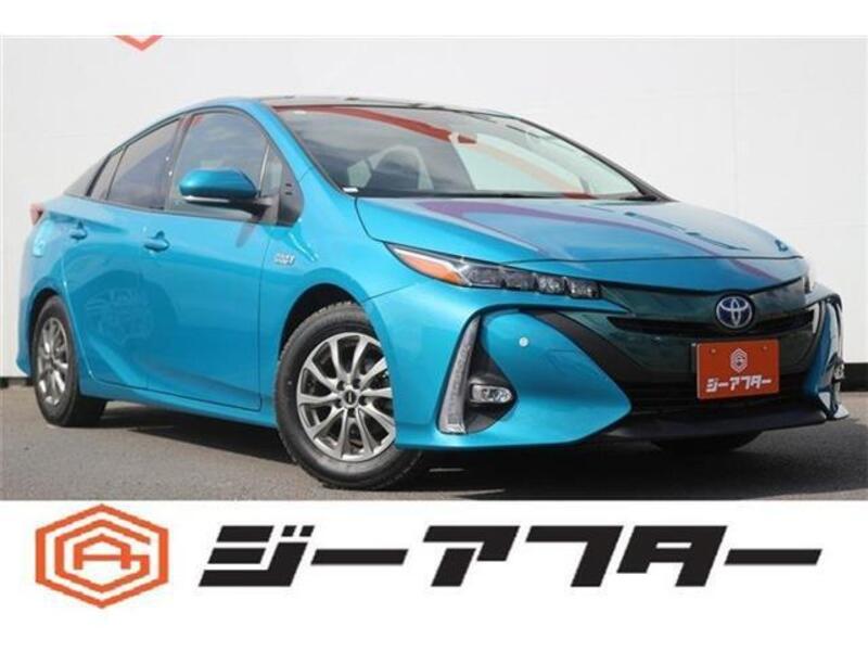 TOYOTA PRIUS PHV