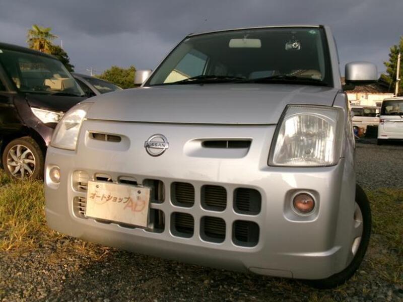 NISSAN PINO