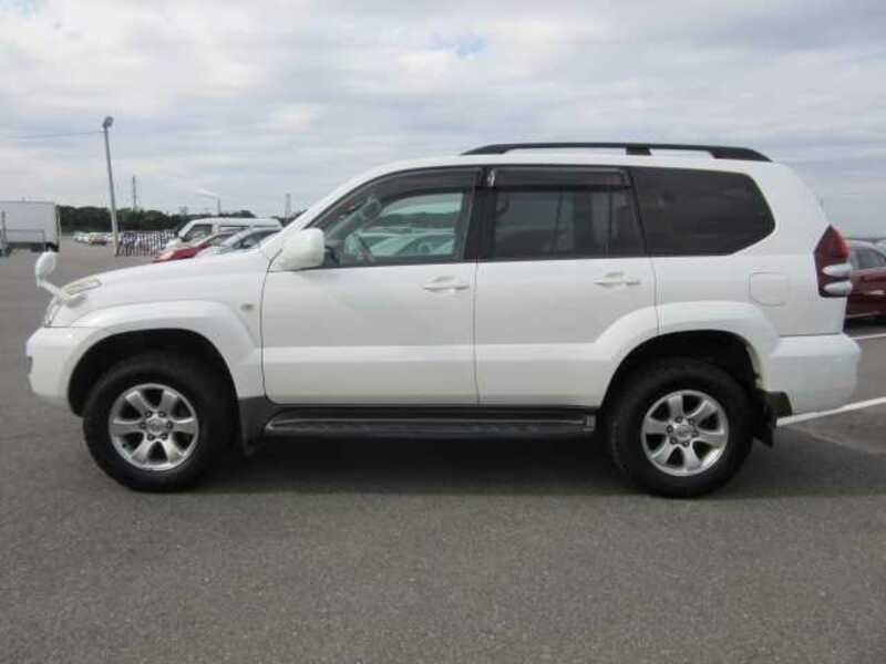 LAND CRUISER PRADO-3