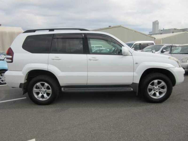 LAND CRUISER PRADO-4