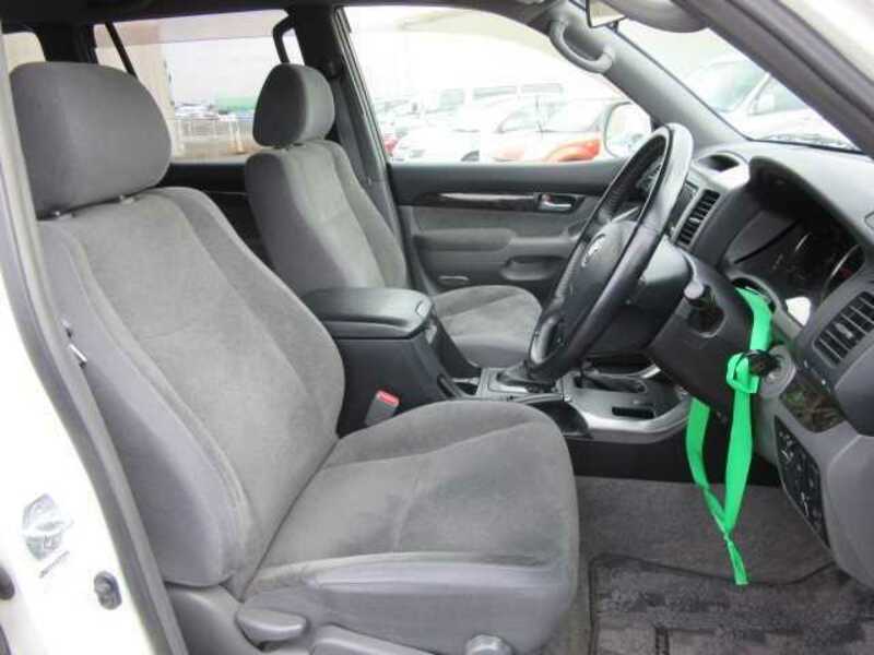 LAND CRUISER PRADO-18