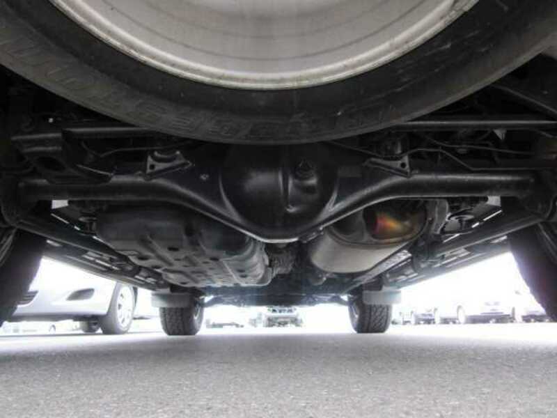 LAND CRUISER PRADO-23