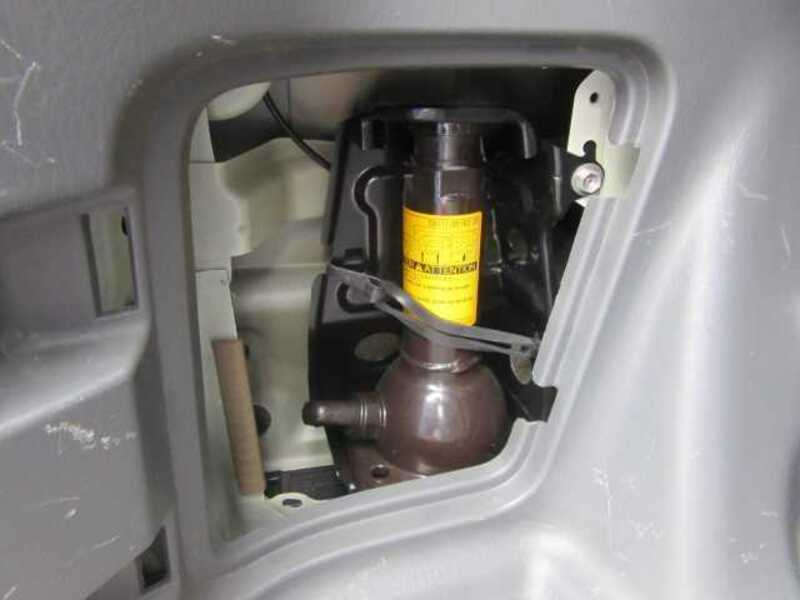 LAND CRUISER PRADO-25
