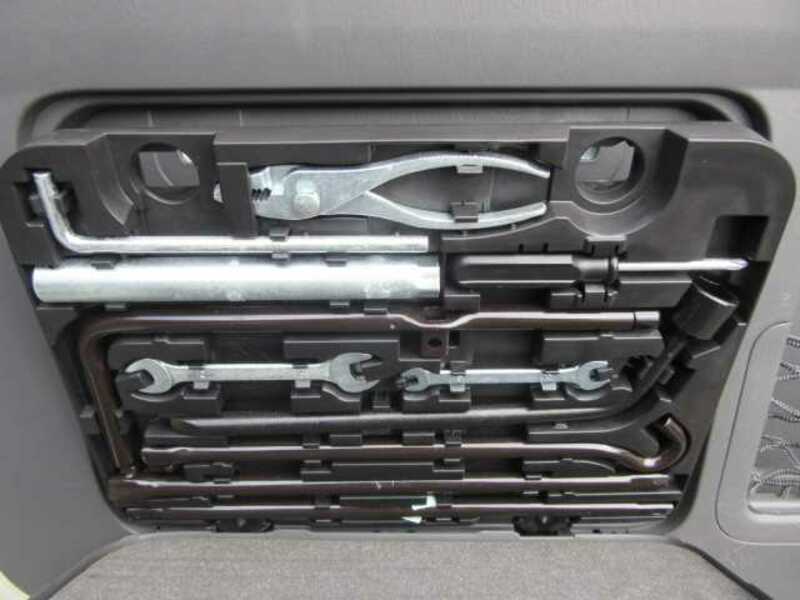 LAND CRUISER PRADO-26