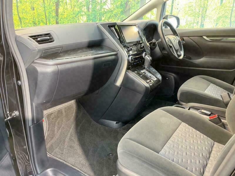 VELLFIRE-40