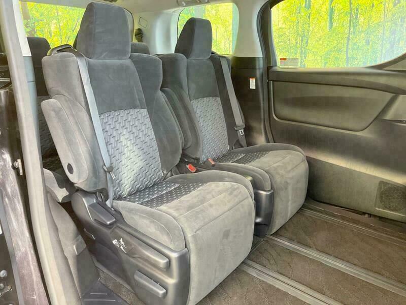 VELLFIRE-30
