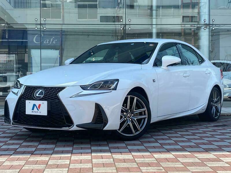 Used 2016 LEXUS IS AVE30 | SBI Motor Japan