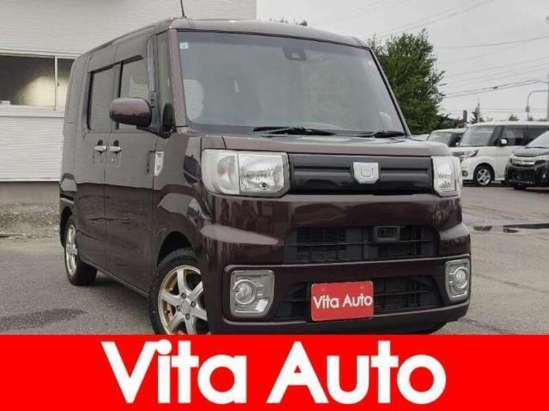 DAIHATSU WAKE