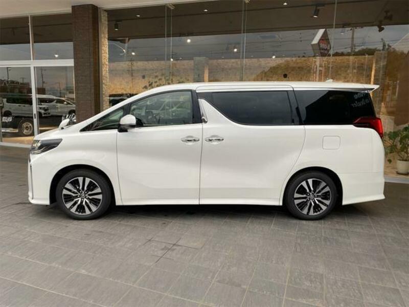 ALPHARD-9