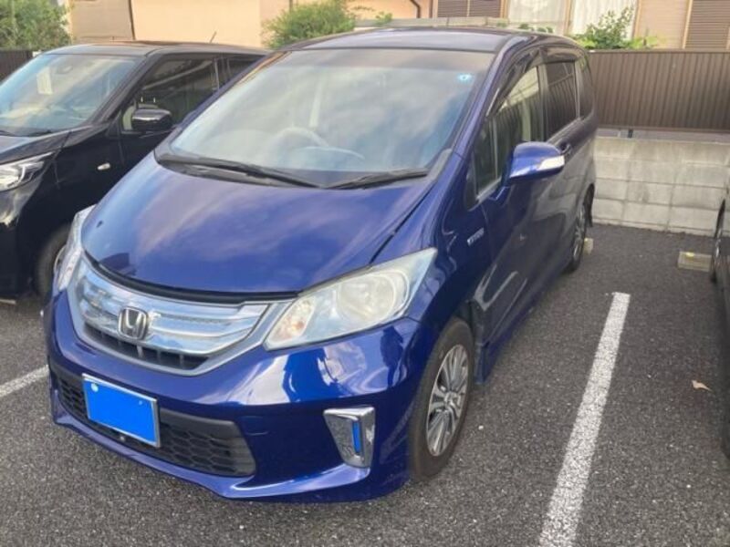 HONDA FREED HYBRID