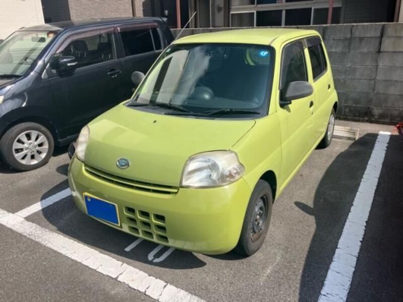DAIHATSU ESSE