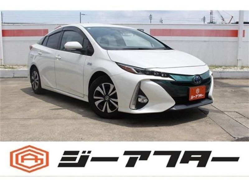 TOYOTA PRIUS PHV
