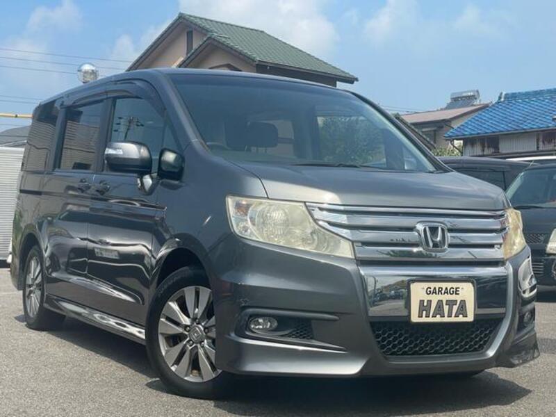 HONDA STEPWAGON SPADA