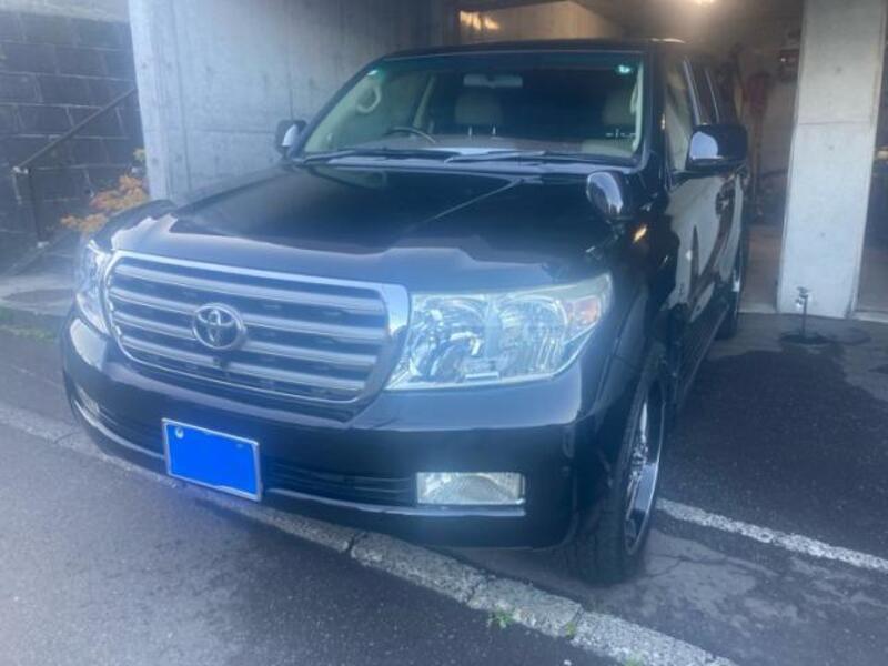 TOYOTA LAND CRUISER