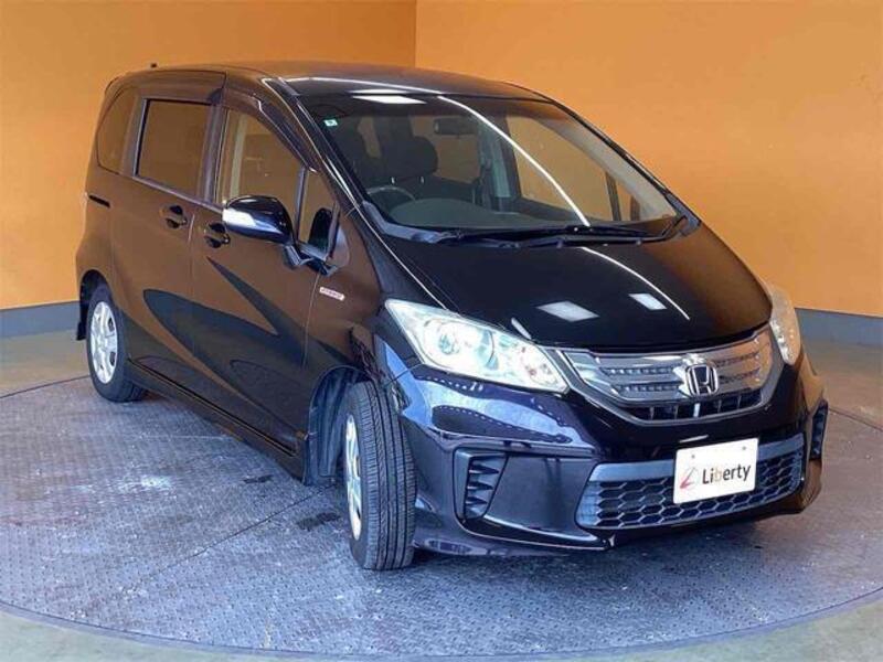 HONDA FREED HYBRID