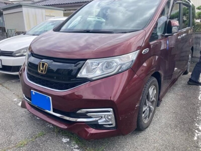 HONDA STEPWAGON SPADA