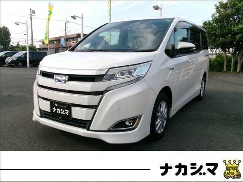 TOYOTA NOAH