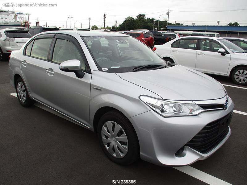 COROLLA AXIO