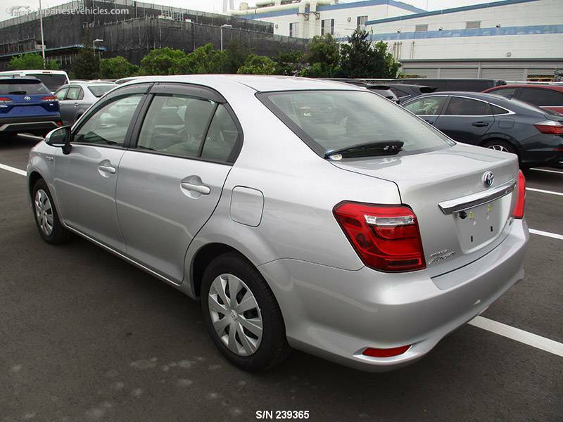 COROLLA AXIO