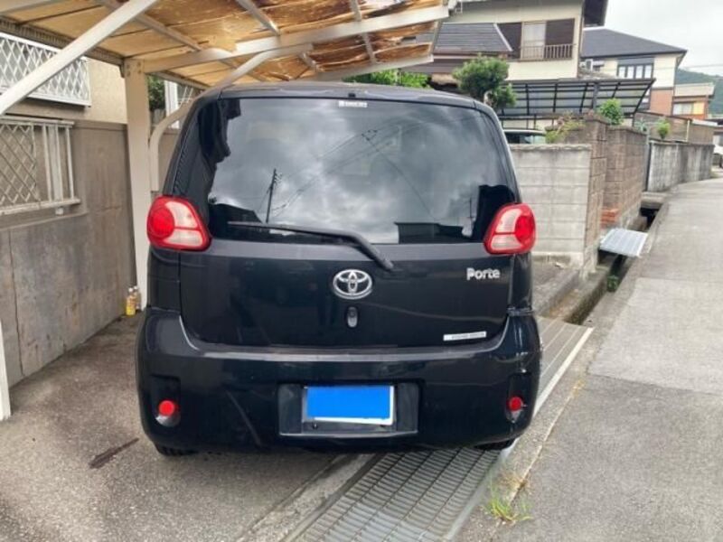TOYOTA PORTE