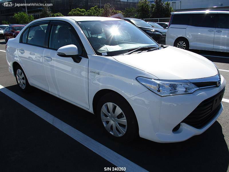 COROLLA AXIO