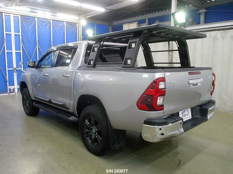 HILUX