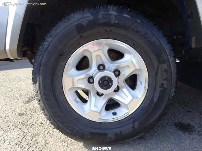 LAND CRUISER
