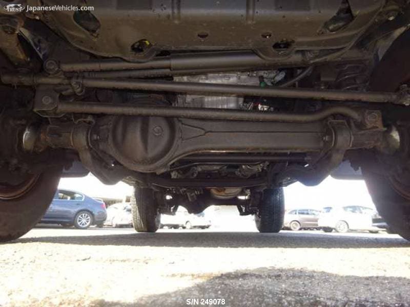 LAND CRUISER