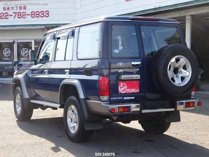 LAND CRUISER