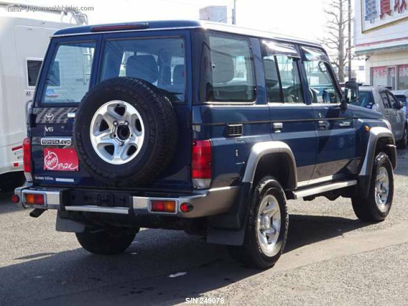LAND CRUISER