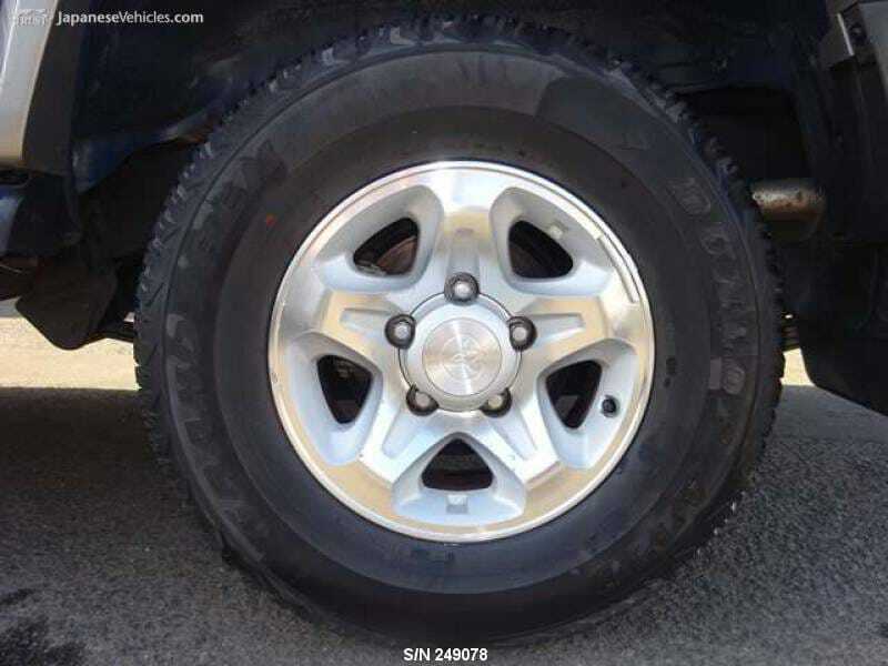 LAND CRUISER
