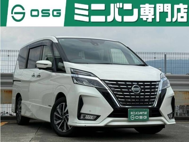 NISSAN SERENA