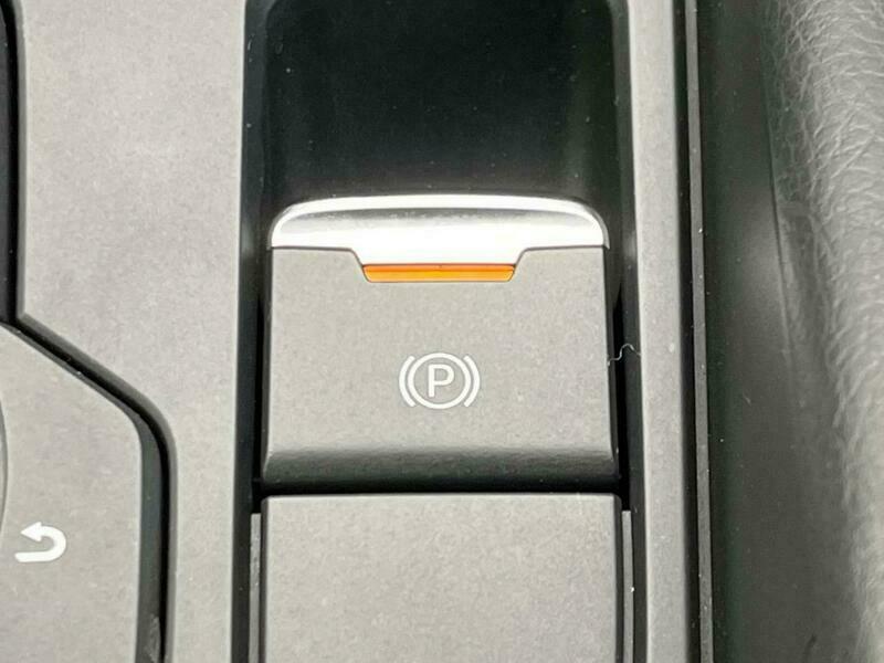 Axela Sport