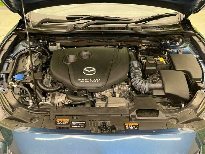 Axela Sport