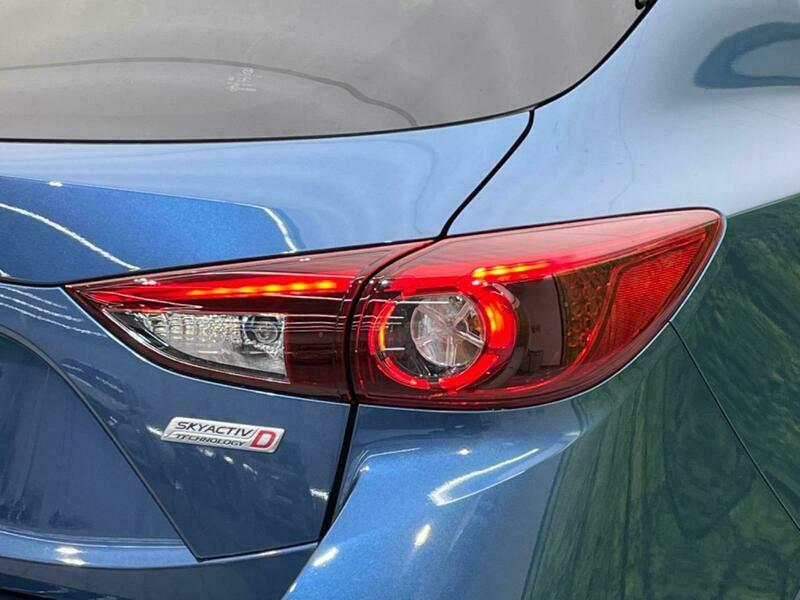 Axela Sport