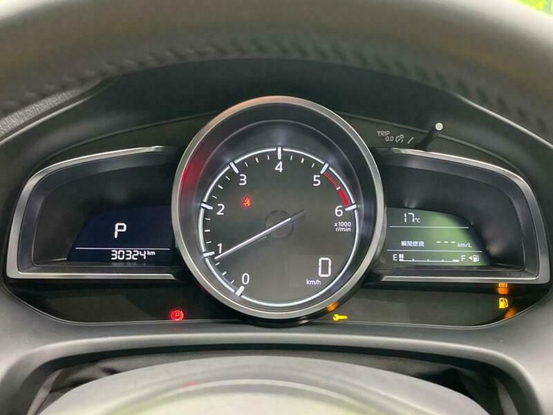 Axela Sport