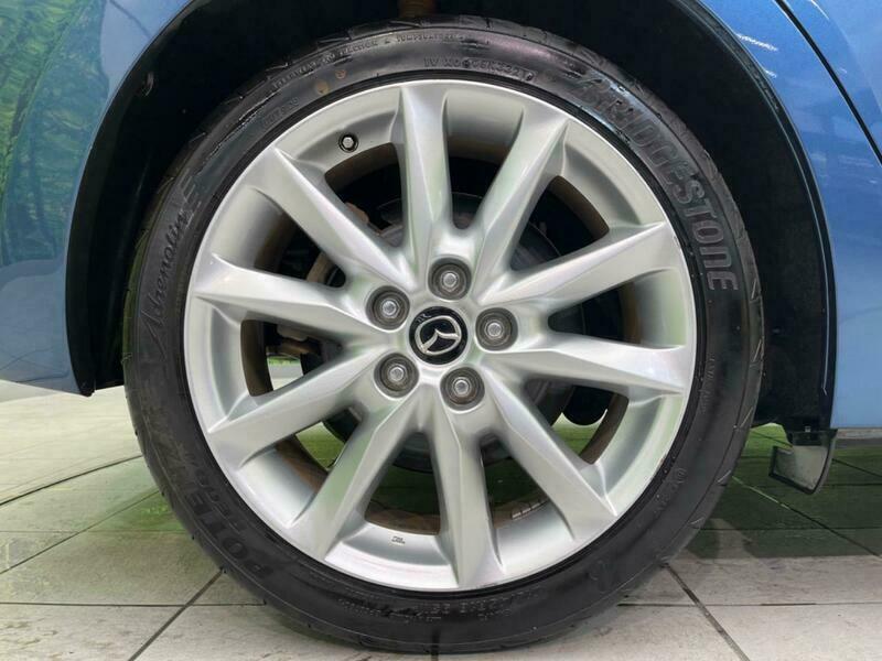 Axela Sport
