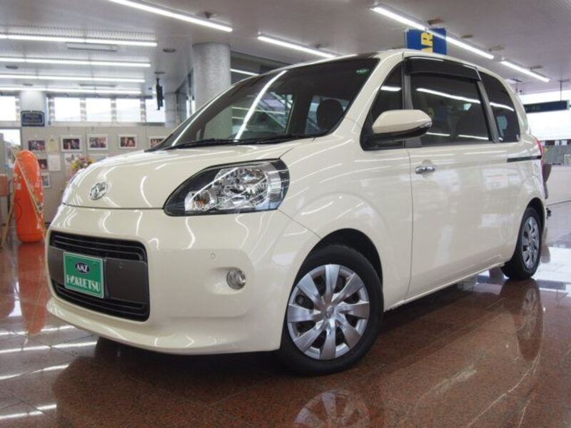 TOYOTA PORTE