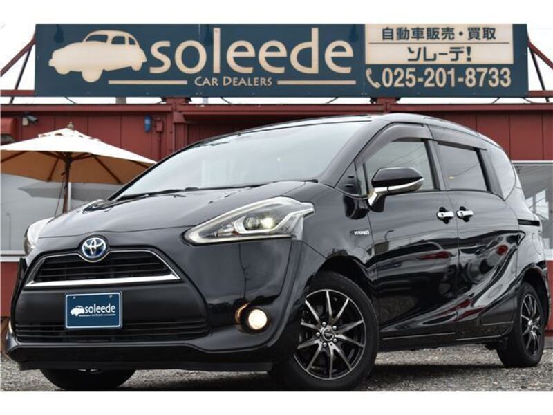 TOYOTA SIENTA