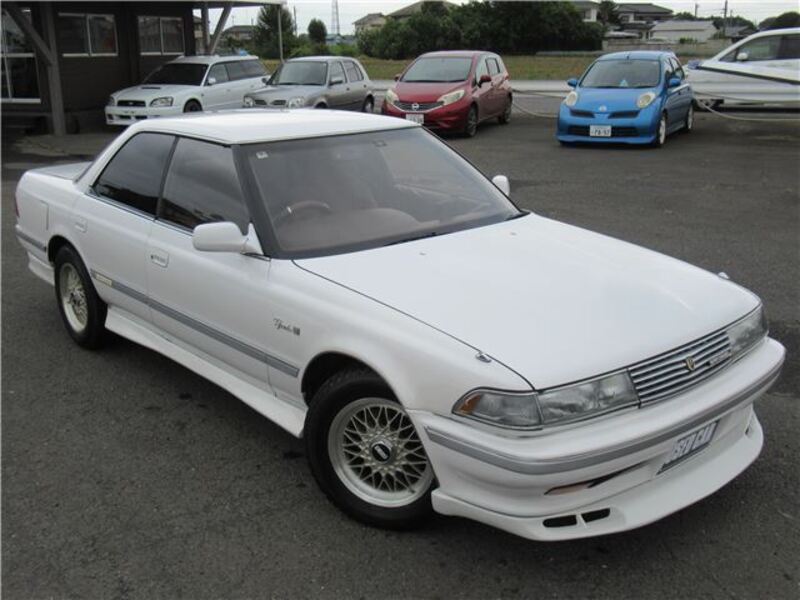 TOYOTA MARK II