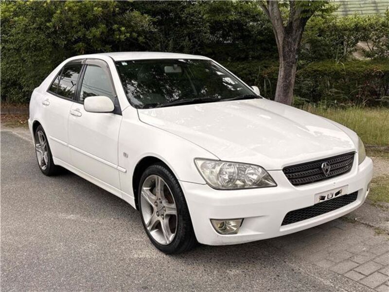 TOYOTA ALTEZZA