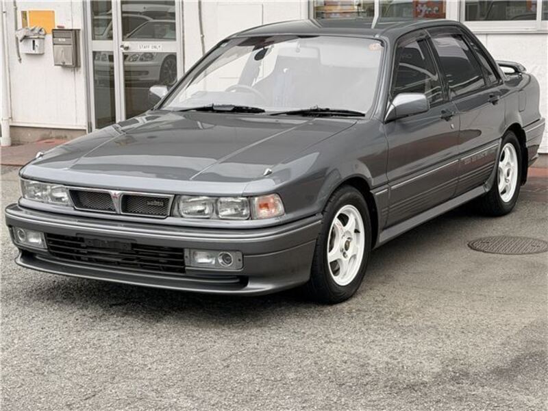 MITSUBISHI GALANT