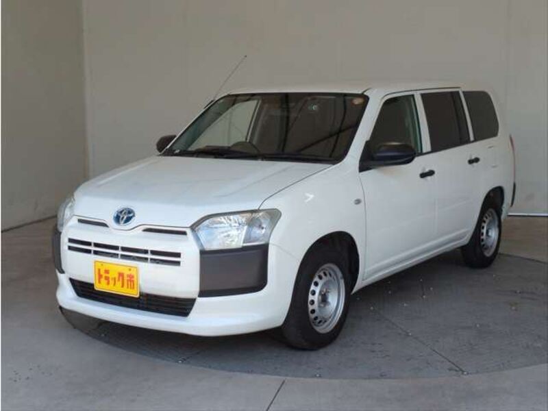 TOYOTA PROBOX VAN