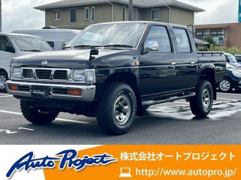 NISSAN DATSUN PICKUP
