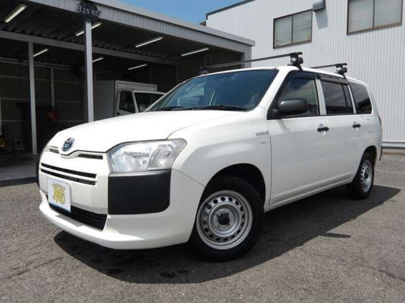 TOYOTA PROBOX VAN