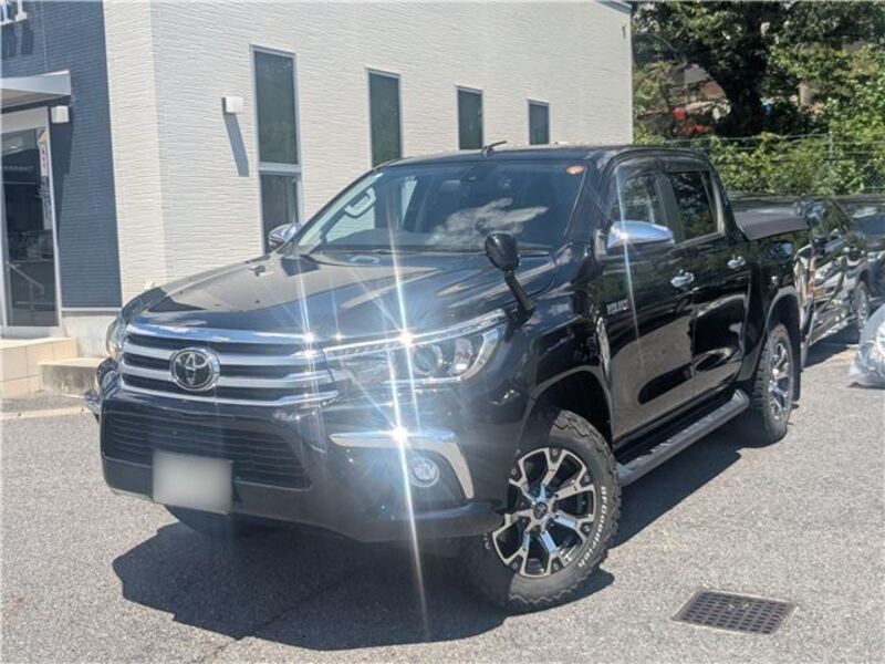 TOYOTA HILUX