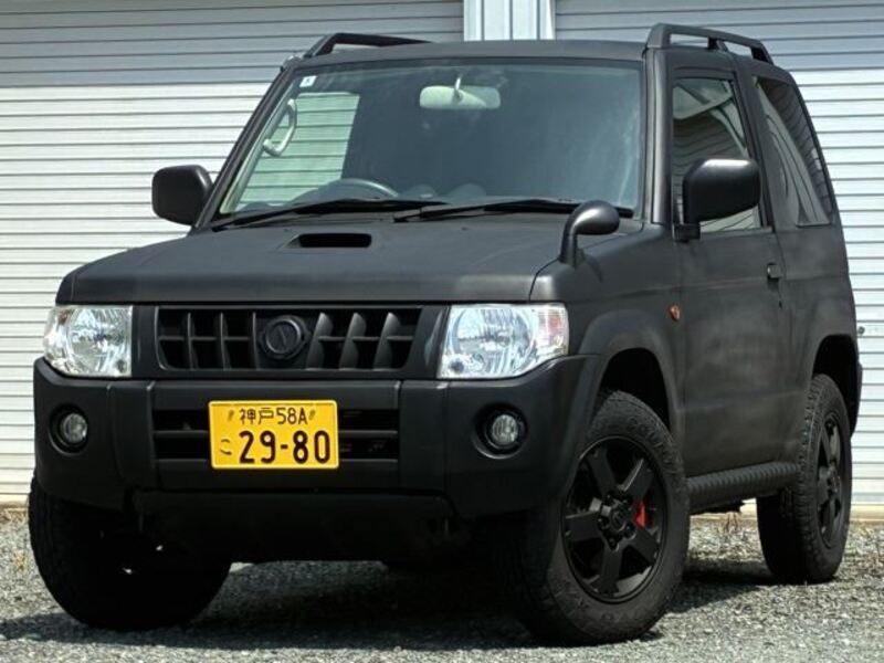 NISSAN KIX