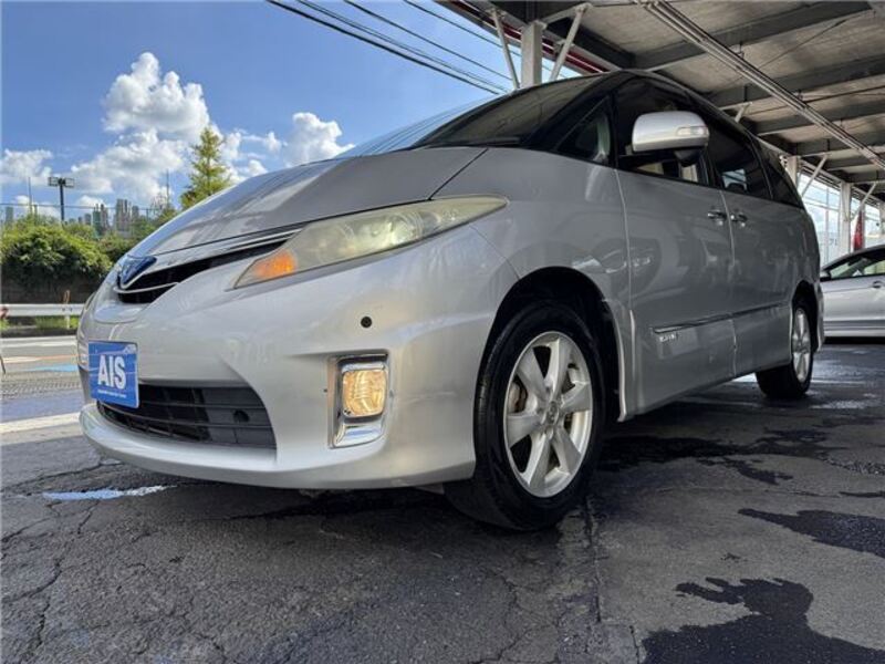 TOYOTA ESTIMA HYBRID